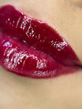 Load image into Gallery viewer, “La Doña” lipgloss kit
