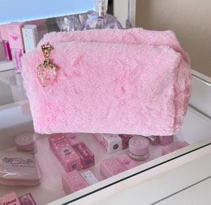 “Pretty in pink” Makeup Kit